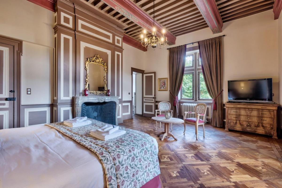 Kasteliades, Chateau De Burnand Exteriér fotografie